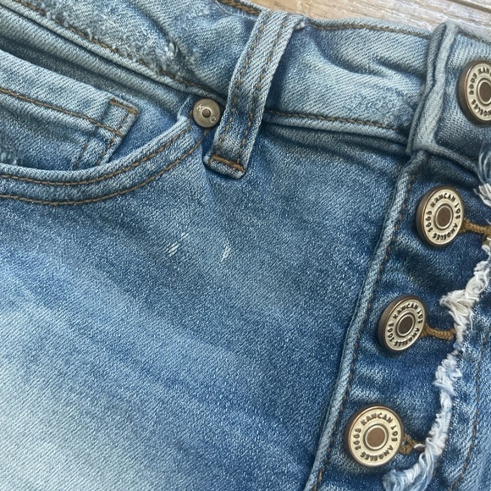 Kancan Shorts - Picture 2 of 4